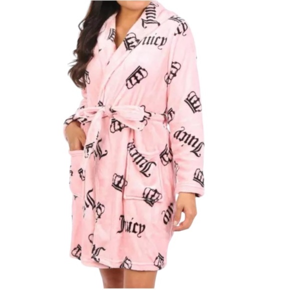 Juicy Couture Other - JUICY COUTURE PLUSH PINK ROBE SZ SMALL